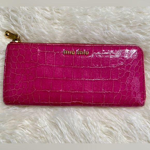 Miu Miu Handbags - Miu Miu zippered wallet